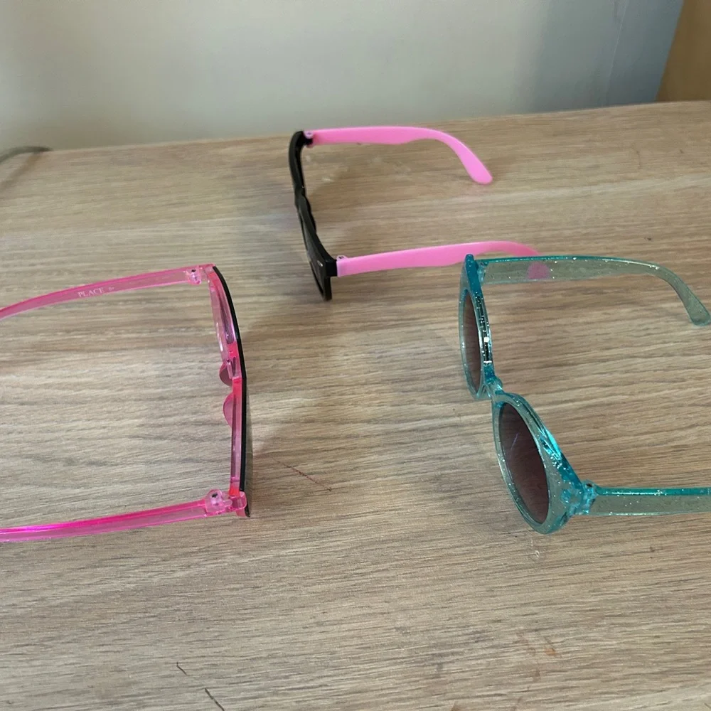 Kids Trendy Sunglasses Set with Pink and Blue Accents